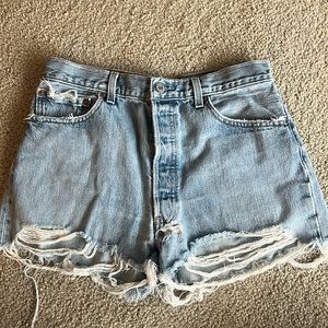 Levis - Denim Shorts